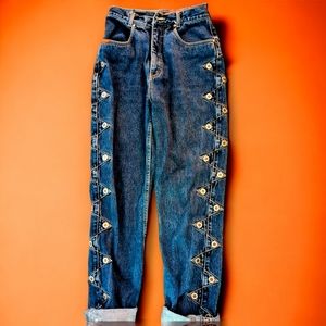 Women's Funky Retro Buttoned Jeans (size 5/6)